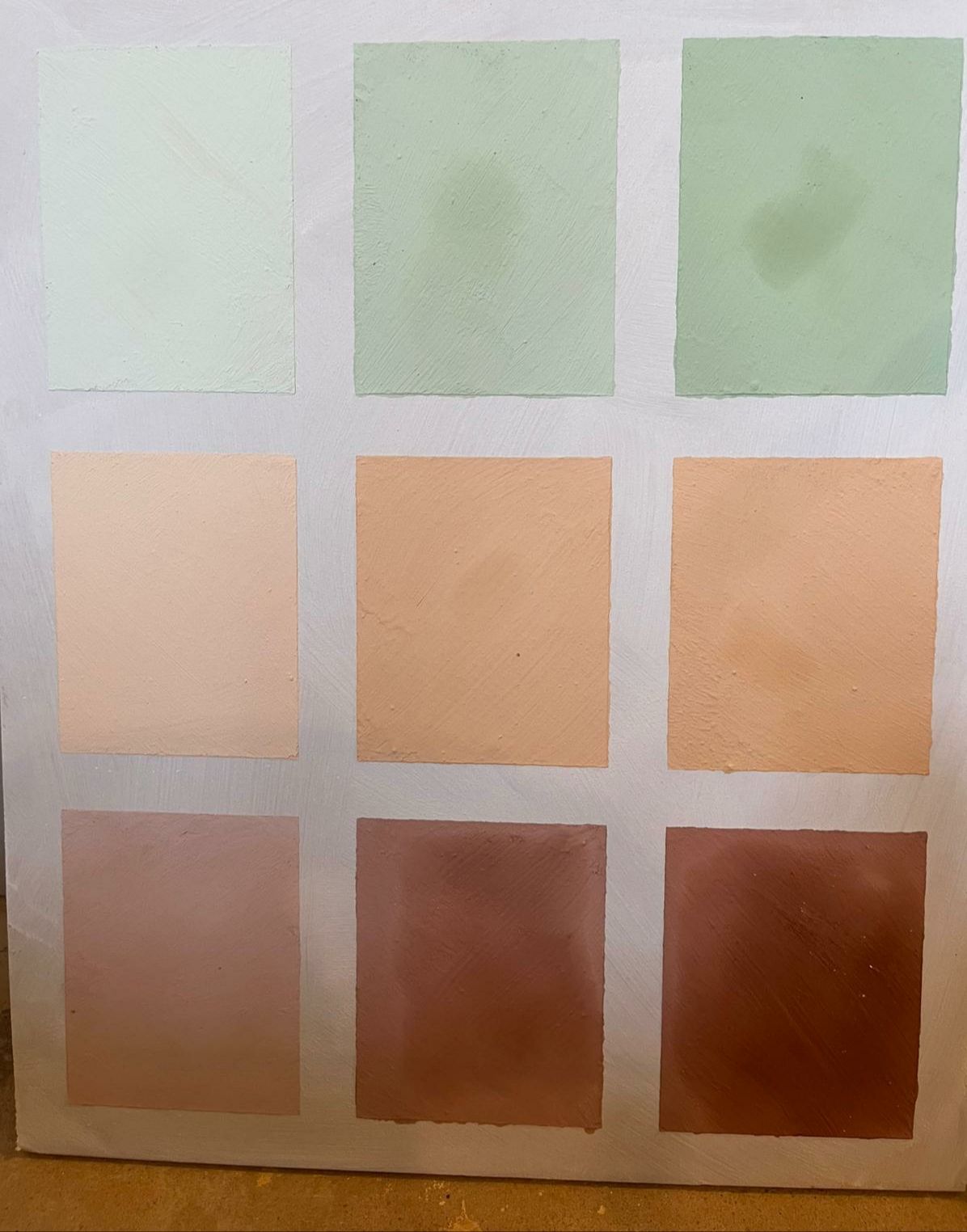 Demi-journée atelier “peintures naturelles” (huile, farine, caséine, badigeon et ocres) – Image 7